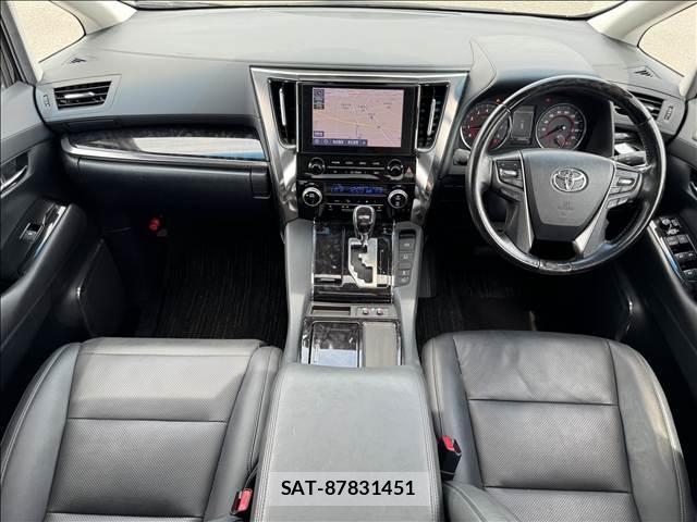 Toyota ALPHARD 2021-04 8280373-1