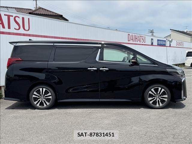 Toyota ALPHARD 2021-04 8280373-17
