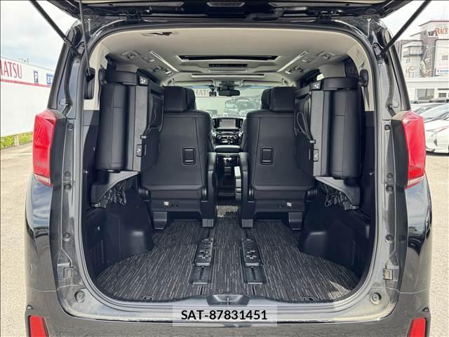Toyota ALPHARD 2021-04 8280373-19