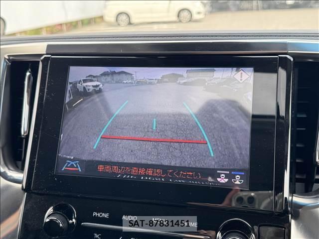 Toyota ALPHARD 2021-04 8280373-3