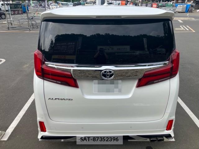 Toyota ALPHARD 2021-01 8280499-1