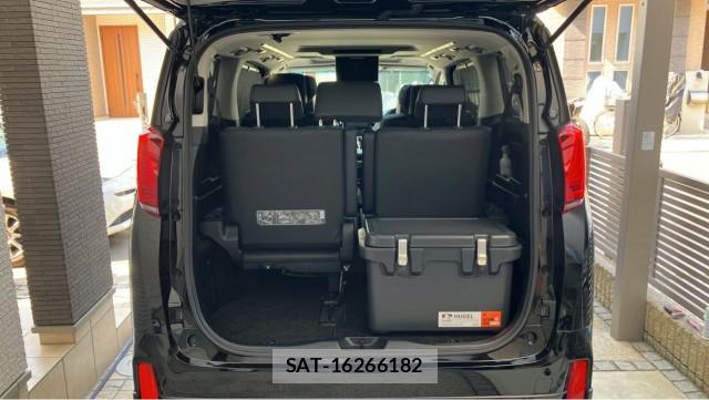 Toyota ALPHARD 2022-05 8280581-17