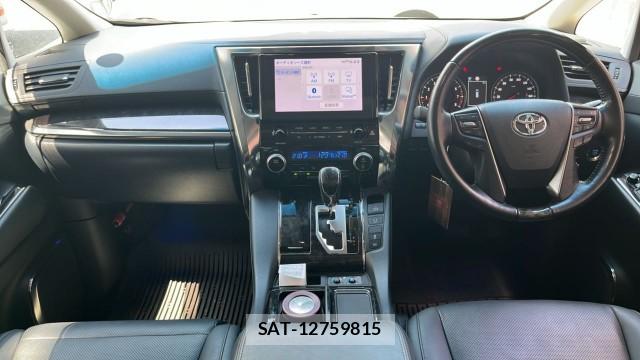 Toyota ALPHARD 2020-05 8280601-2