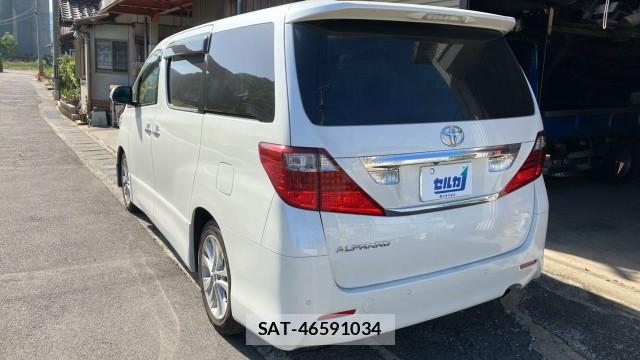 Toyota ALPHARD 2010-02 8280612-13