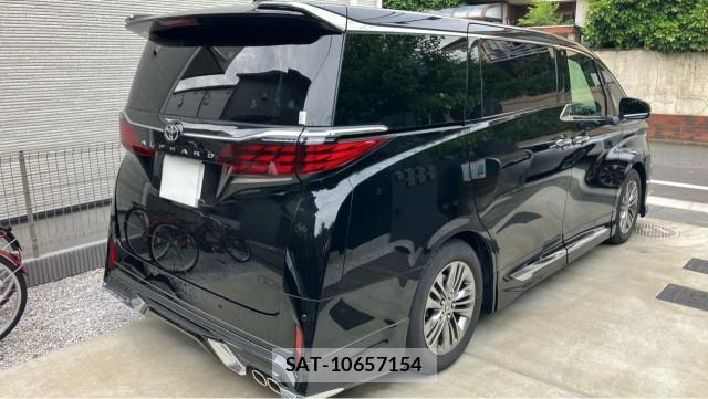 Toyota ALPHARD 2024-06 8280791-12