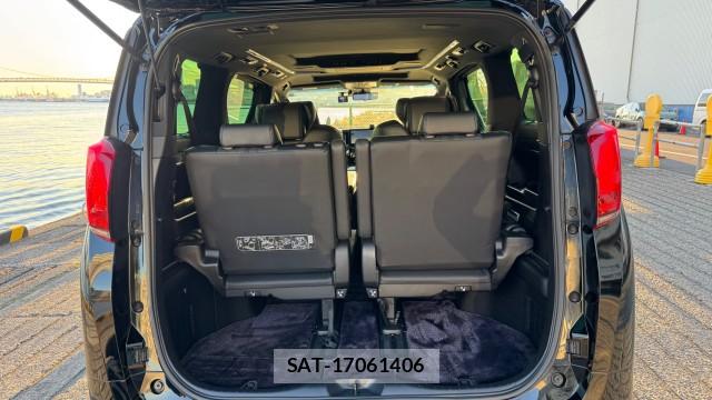Toyota ALPHARD 2020-04 8280872-13