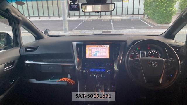 Toyota ALPHARD 2021-06 8280937-2