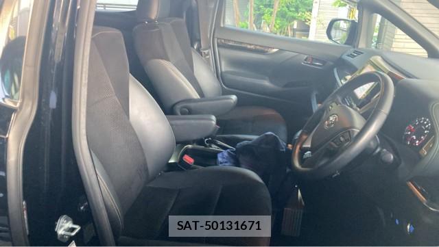Toyota ALPHARD 2021-06 8280937-5