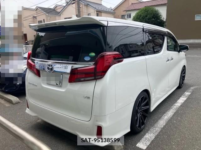 Toyota ALPHARD 2018-07 8280989-12