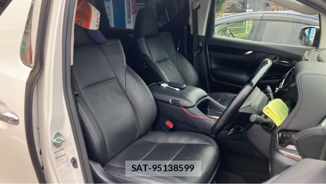 Toyota ALPHARD 2018-07 8280989-5
