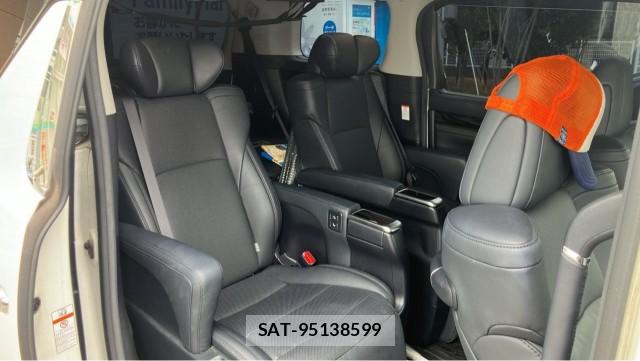 Toyota ALPHARD 2018-07 8280989-6