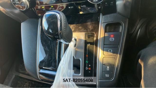 Toyota ALPHARD 2021-02 8281100-14