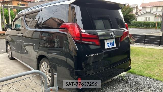 Toyota ALPHARD 2020-06 8281130-13