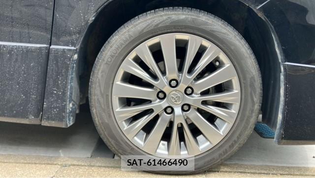Toyota ALPHARD 2012-11 8281170-8