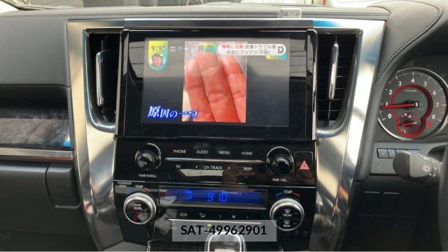Toyota ALPHARD 2022-06 8281312-4