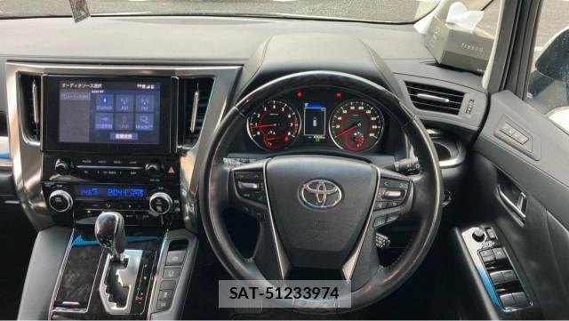 Toyota ALPHARD 2022-07 8281352-16
