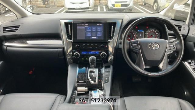 Toyota ALPHARD 2022-07 8281352-2