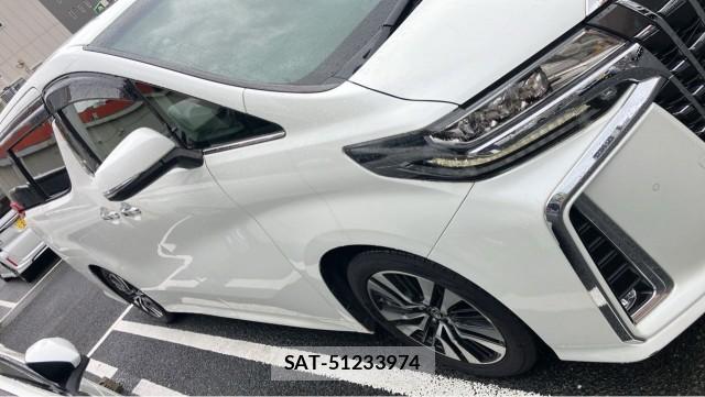 Toyota ALPHARD 2022-07 8281352-3