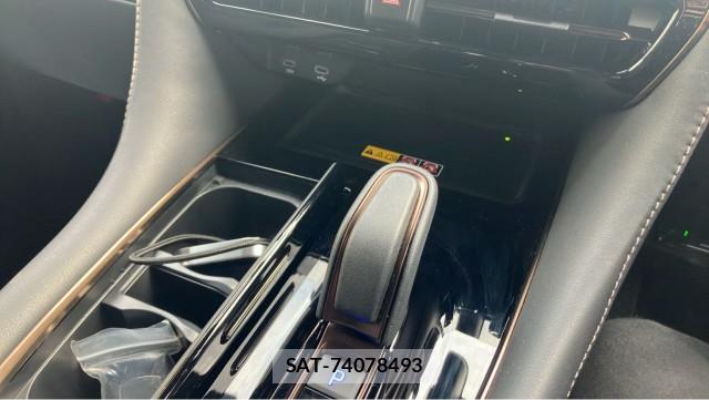 Toyota ALPHARD 2024-11 8281406-14
