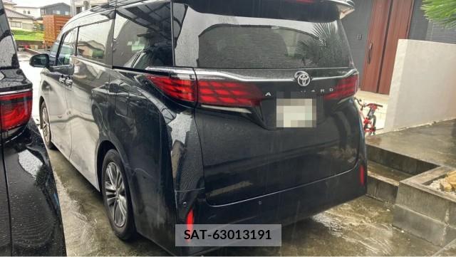 Toyota ALPHARD 2024-03 8281438-13