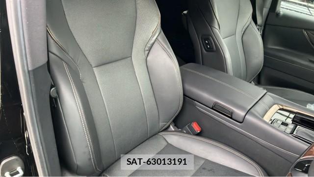 Toyota ALPHARD 2024-03 8281438-5