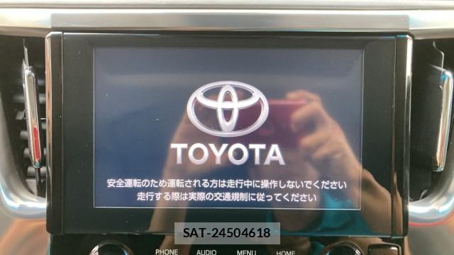 Toyota ALPHARD 2023-04 8281457-4