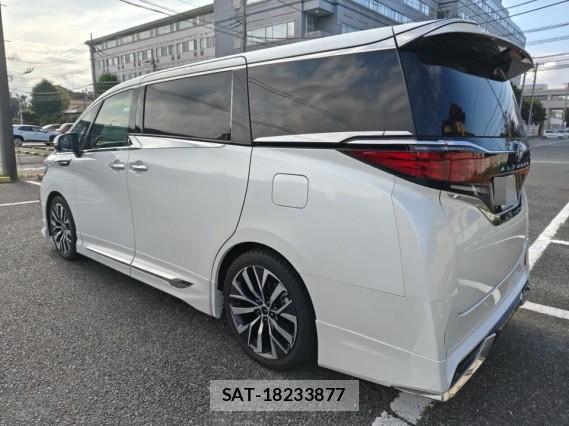 Toyota ALPHARD 2025-05 8281474-13