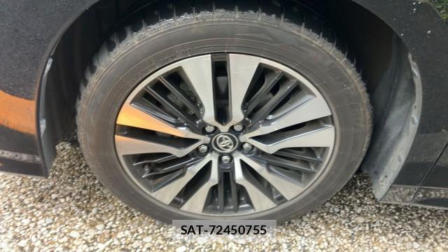 Toyota ALPHARD 2018-06 8281535-8