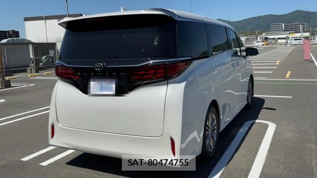 Toyota ALPHARD 2024-04 8281557-10