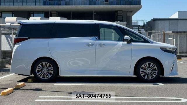 Toyota ALPHARD 2024-04 8281557-3