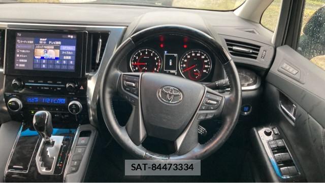Toyota ALPHARD 2022-02 8281559-16
