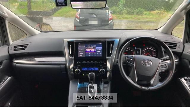 Toyota ALPHARD 2022-02 8281559-2