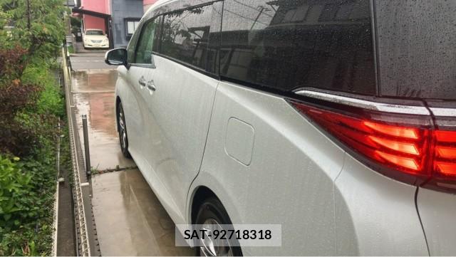 Toyota ALPHARD 2024-12 8281578-10