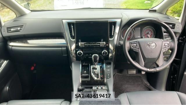 Toyota ALPHARD 2022-12 8281602-2