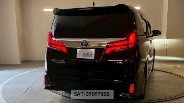 Toyota ALPHARD 2021-03 8281628-1