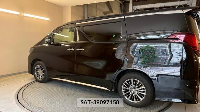 Toyota ALPHARD 2021-03 8281628-10