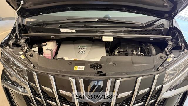 Toyota ALPHARD 2021-03 8281628-7