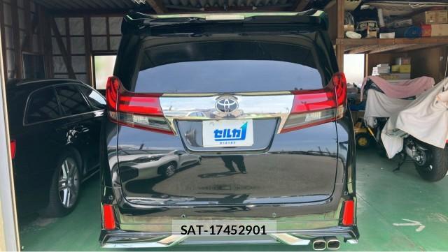 Toyota ALPHARD 2015-09 8281659-1
