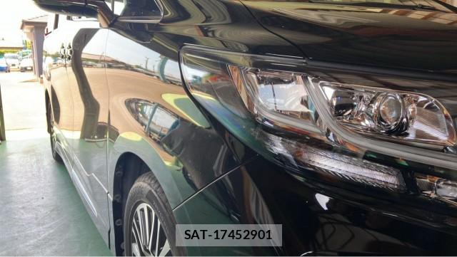 Toyota ALPHARD 2015-09 8281659-3