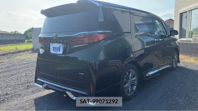 Toyota ALPHARD 2023-10 8281672-12