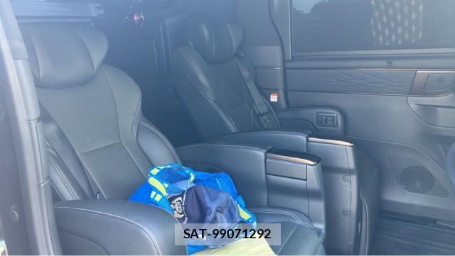 Toyota ALPHARD 2023-10 8281672-6