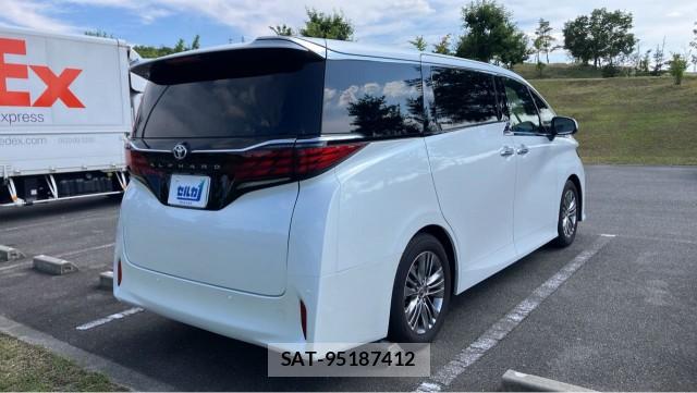Toyota ALPHARD 2024-07 8281679-12
