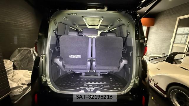 Toyota ALPHARD 2024-11 8281689-13