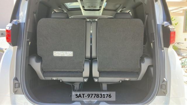 Toyota ALPHARD 2026-01 8281716-17