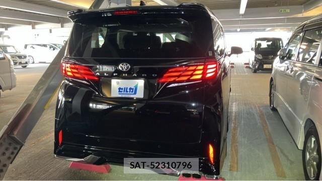 Toyota ALPHARD 2024-11 8281719-1