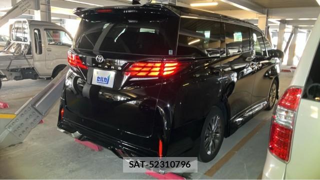Toyota ALPHARD 2024-11 8281719-12