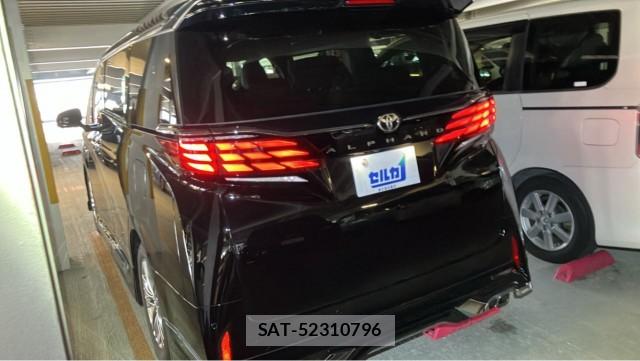 Toyota ALPHARD 2024-11 8281719-13