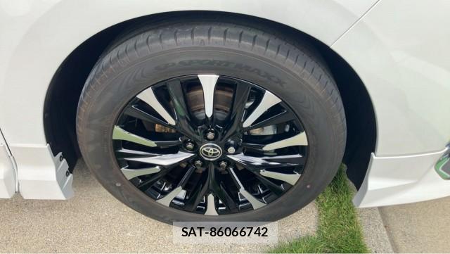 Toyota ALPHARD 2024-12 8281723-8