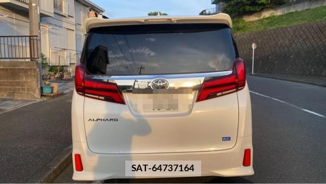 Toyota ALPHARD 2021-08 8281822-1