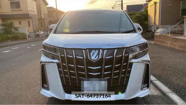Toyota ALPHARD 2021-08 8281822-9